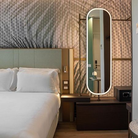 Boutique Hotel Martini 17 Milano Esterno foto