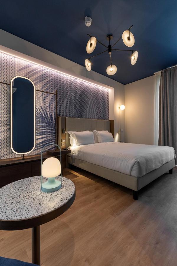 Boutique Hotel Martini 17 Milano Esterno foto
