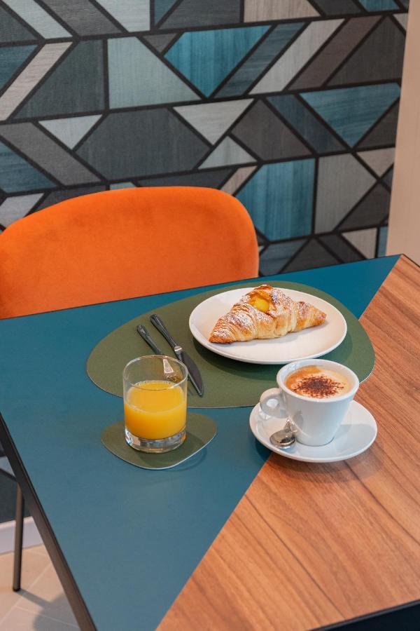 Boutique Hotel Martini 17 Milano Esterno foto