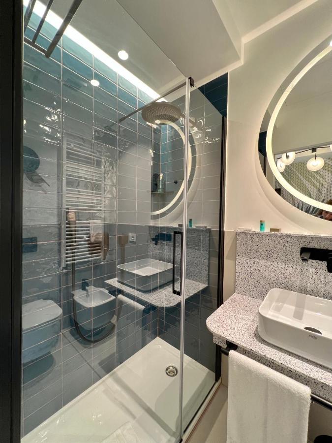 Boutique Hotel Martini 17 Milano Esterno foto