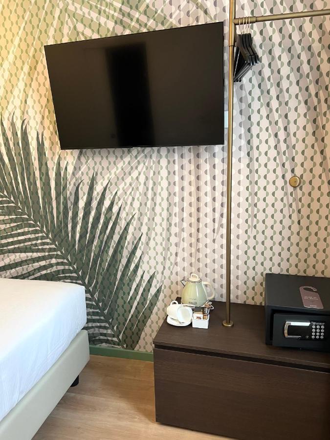 Boutique Hotel Martini 17 Milano Esterno foto