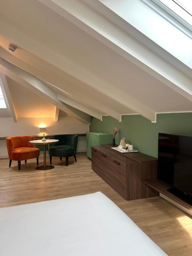 Boutique Hotel Martini 17 Milano Esterno foto